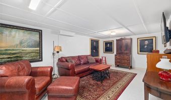 6 Cliff Ter, Newport, RI 02840