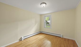 11 Richmond Ln, Adams, MA 01220
