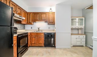 55 Mill Plain Rd 32-20, Danbury, CT 06811