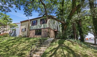 1701 SARATOGA Ct, Allentown, PA 18104