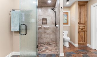 8910 Fm 779, Alba, TX 75410