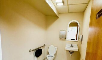 160 Wolcott St, Bristol, CT 06010