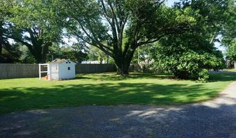 24287 FRONT St, Accomac, VA 23301