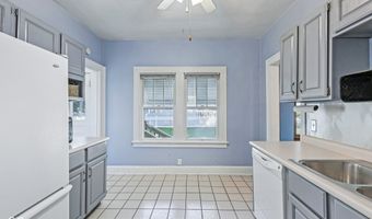 5201 E North St, Indianapolis, IN 46219