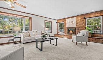 6301 PONTIAC St, Berwyn Heights, MD 20740