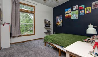 1016 Daniels St, Aurora, MO 65605