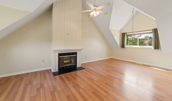 72 Montoya Dr 72, Branford, CT 06405