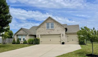 8202 Stonelick Dr, Avon, IN 46123