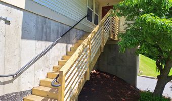 241 Hildred Dr, Burlington, VT 05401