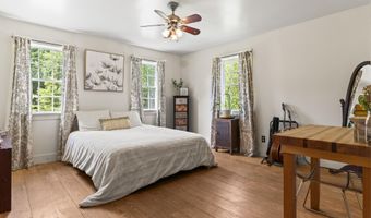 11 Old County Rd, Appleton, ME 04862
