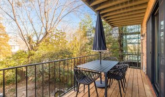 3541 ORDWAY St NW, Washington, DC 20016