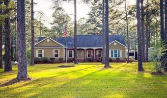 353 Alapaha River Dr, Alapaha, GA 31622