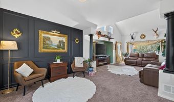 1525 SUNNY Hl, Cheyenne, WY 82001