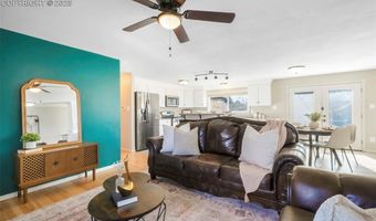 870 Hemlock Way, Broomfield, CO 80020