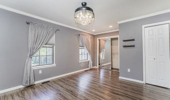 195 Kinnoll Hill Ct, Aberdeen, NJ 07747