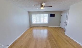 35 Parkwood St Apt 2, Albany, NY 12208