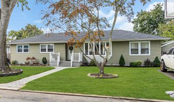 808 Sunset Rd, Beachwood, NJ 08722