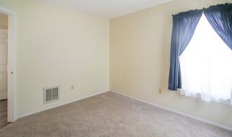 2 Morning Glory Ln, Whiting, NJ 08759