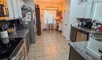 1837 Hays Dr, Carlsbad, NM 88220
