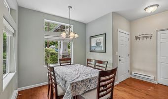 15130 SW MALLARD Dr 102, Beaverton, OR 97007