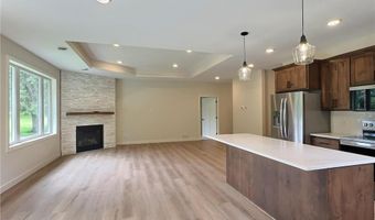 30 Cedar Ct, Annandale, MN 55302