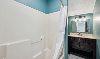 604 Alexandria Pike, Anderson, IN 46012