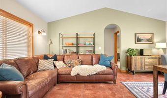 2412 W North St, Bellingham, WA 98225
