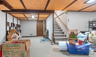 709 N KENSINGTON Dr, Appleton, WI 54915