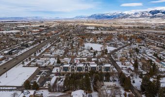 907 N 17th Ave, Bozeman, MT 59715