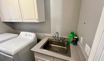 1631 N Garrett Dr, Chandler, AZ 85225