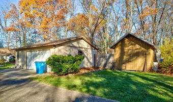 1882 Dillingham Dr, Allegan, MI 49010
