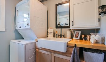 292 Wolf Creek Hts, Almond, NC 28702