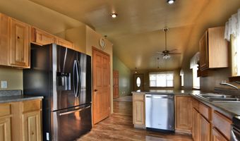 354 Red Rock Cir, Belle Fourche, SD 57717