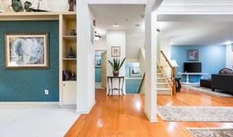 43262 BALTUSROL Ter, Ashburn, VA 20147