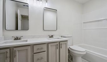 4463 GLENCHASE Dr, Bartlett, TN 38135