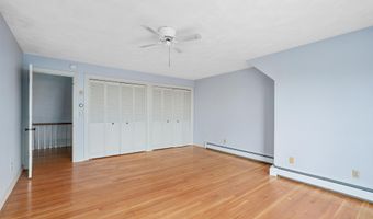 93 Harris Meadow Ln, Barnstable, MA 02630