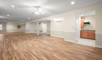 16907 HARBOUR TOWN Dr, Ashton, MD 20861