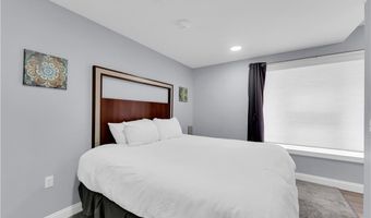 797 E Market St 209, Akron, OH 44305