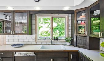 382 Catskill Dr, Andes, NY 13731