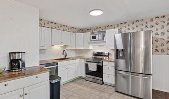 274 THE HILL Rd 13-A, Basye, VA 22810