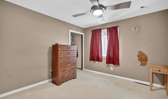 301 13th Ave NW, Altoona, IA 50009