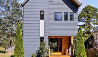 2553 Elkwood Cir, Charlotte, NC 28205