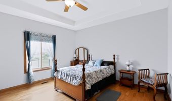 848 Hildebrand Dr, Indianapolis, IN 46217