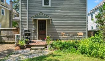 16 Isham St, Burlington, VT 05401
