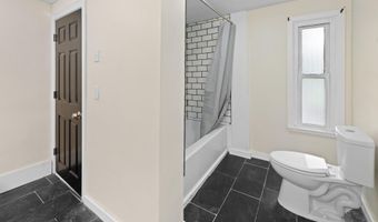 74 Sidney St, Bangor, ME 04401