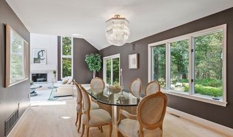 20 Carter Ln, Andover, MA 01810