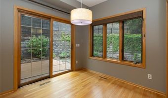 12997 Garvin Brook Ln, Apple Valley, MN 55124
