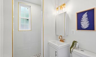 220 N THOMAS St 220-1, Arlington, VA 22203
