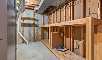 13338 Hiddendale Ln, Ballwin, MO 63021