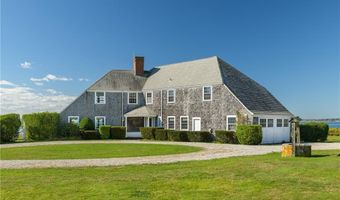 8 Taylor's Ln N, Little Compton, RI 02837